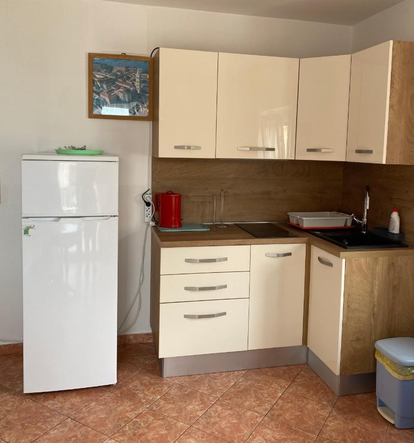 Apartments Zara エクステリア 写真