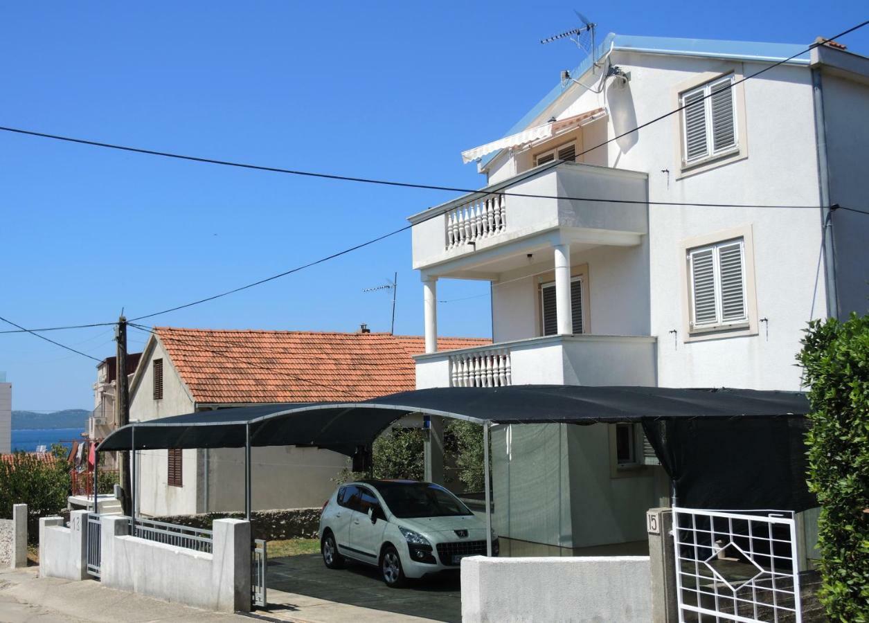 Apartments Zara エクステリア 写真